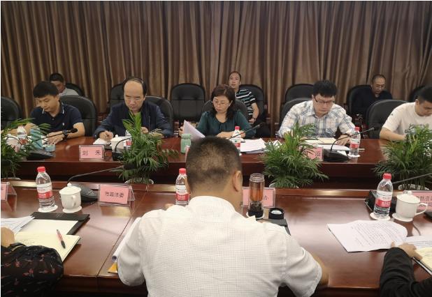 市城管執法局強化鐵路沿線(xiàn)環(huán)境治理|| 成果卓效顯著(zhù)